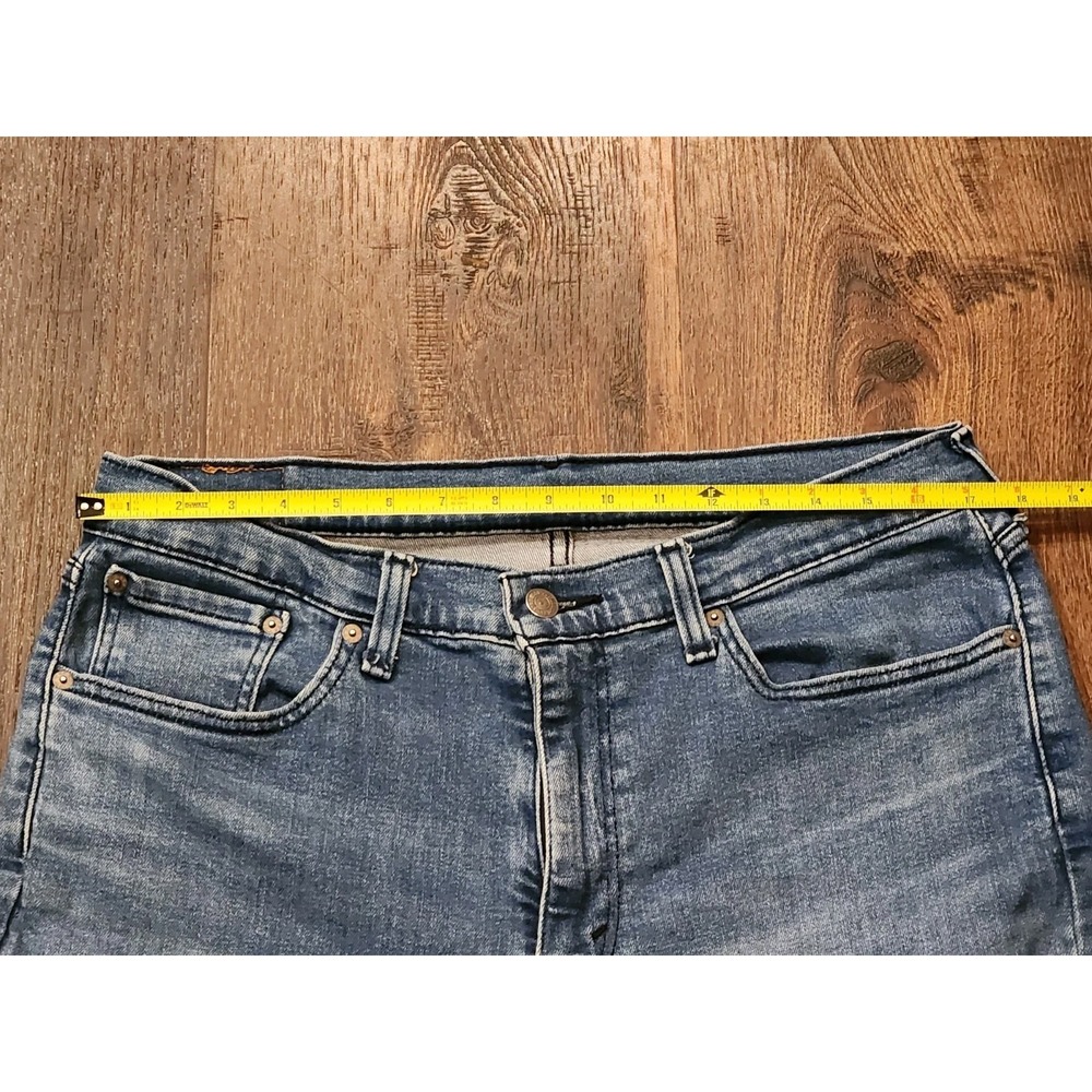Levi's 514 Men's Jeans Size 36x30 Medium Wash Straight Leg Blue Denim Mid Rise - Picture 4 of 5